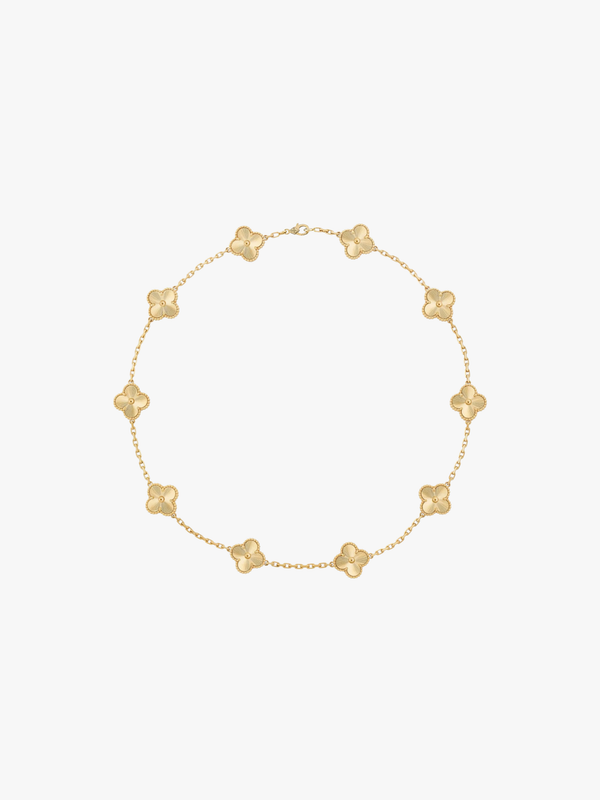 Collar de oro en capas