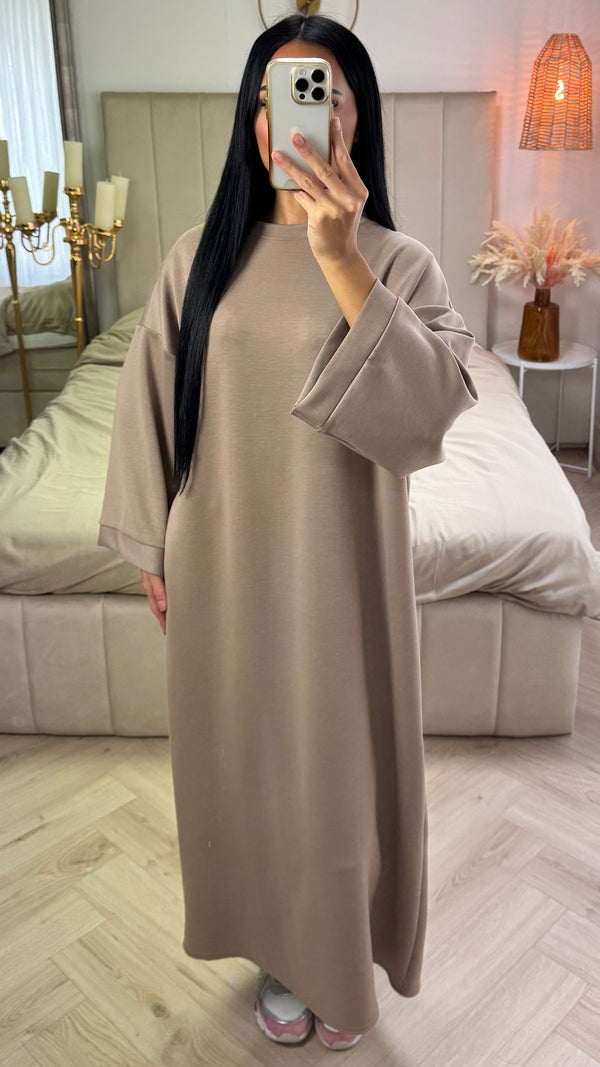 Vestido maxi de punto de corte recto