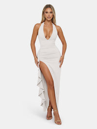 Maxivestido halter con escote en V pronunciado