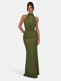 Vestido largo formal con cuello halter
